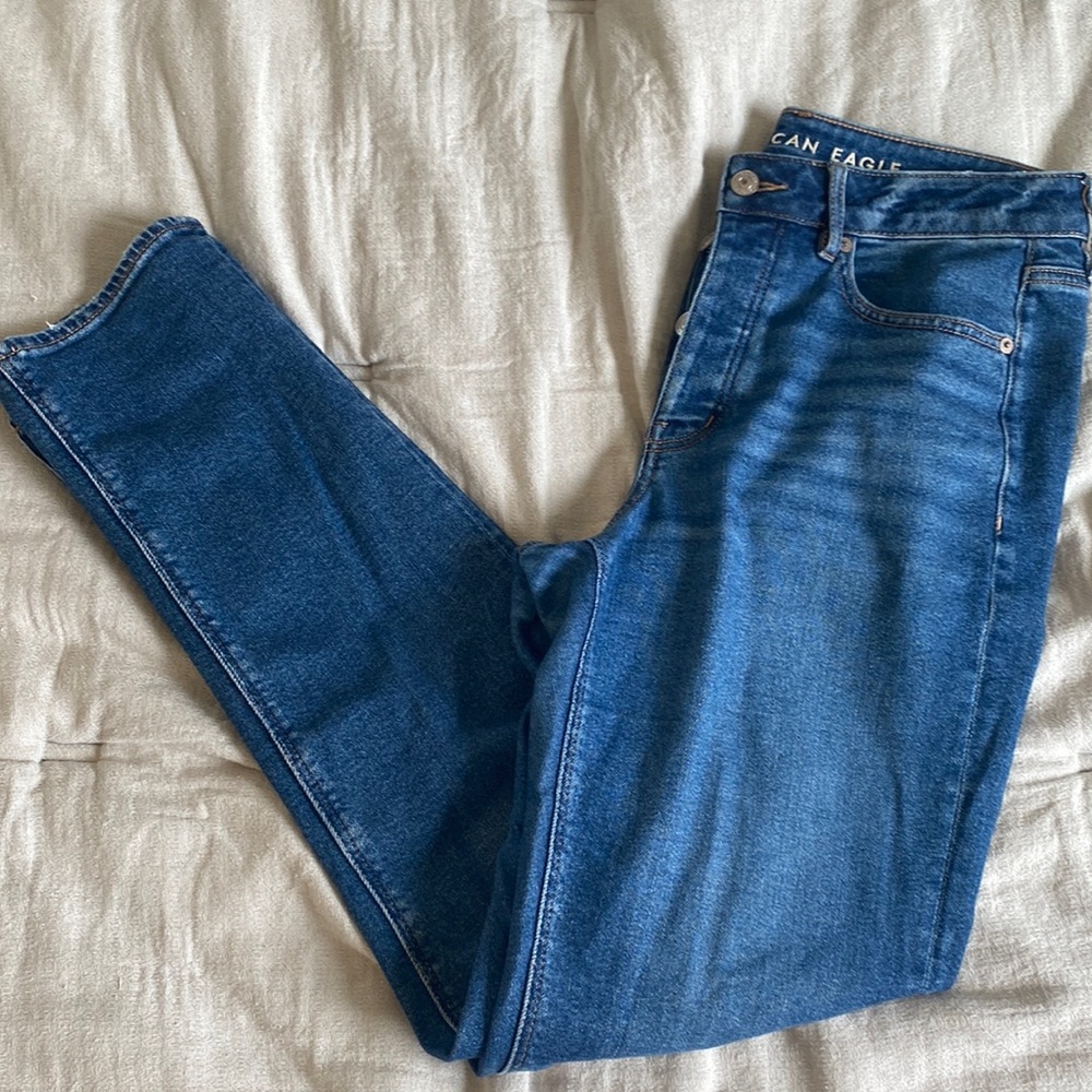 American eagle tomgirl straight jeans